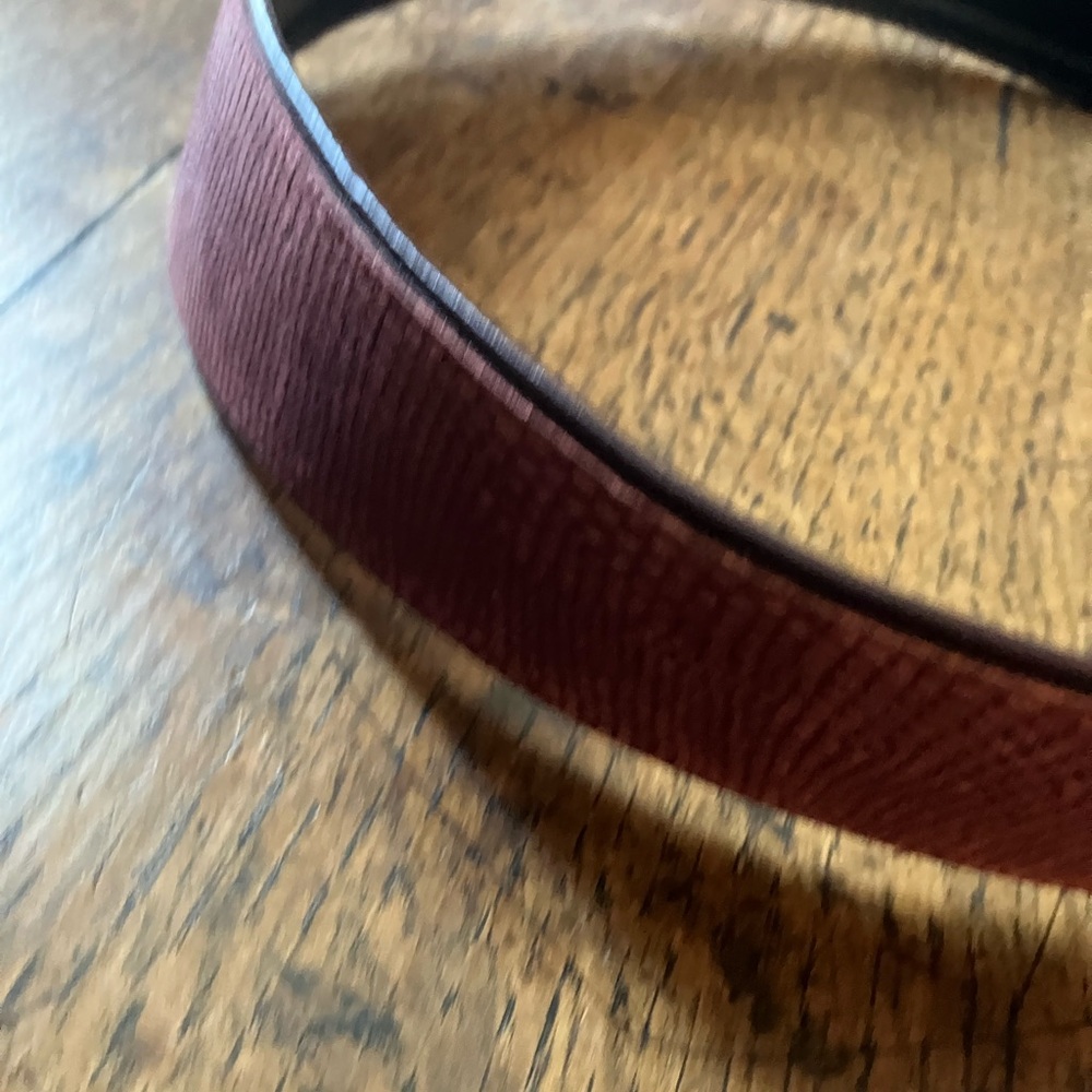 Elegant Burgundy Leather Belt